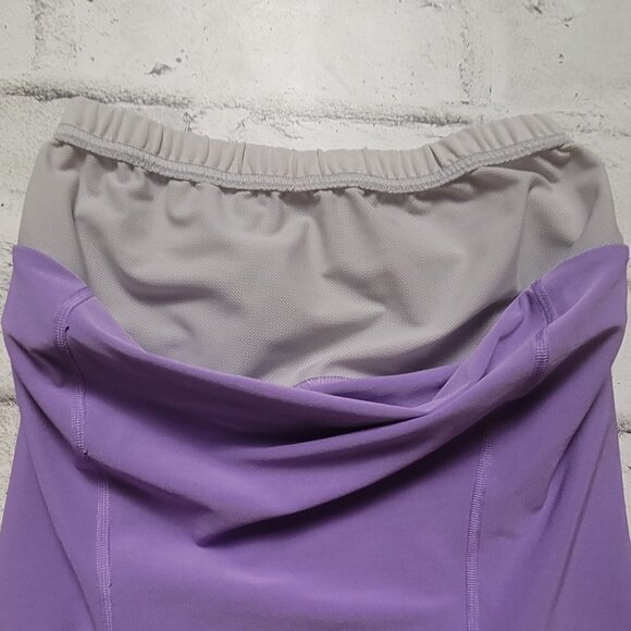 UNDER Armour racerback tank top with built-in bra support - Picture 4 of 6